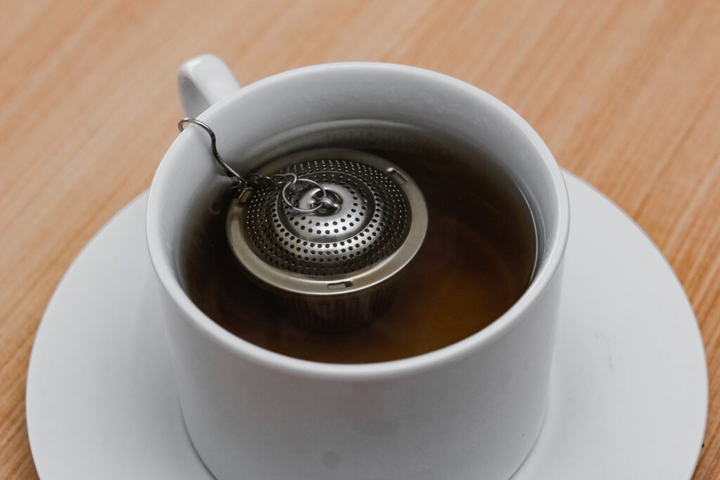 Esse chá vai limpar seu fígado – Veja como fazer