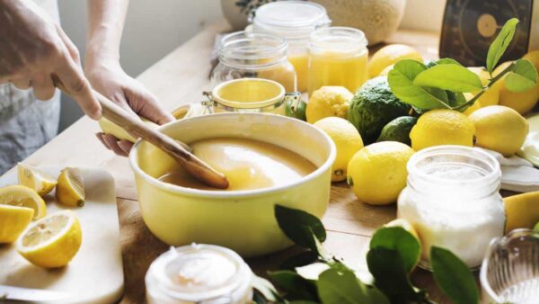 Experimente esta Receita de Sobremesa Cremosa de Limão: Delícia Refrescante para Todos os Paladares
