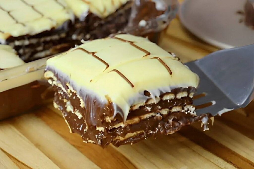 Pavê de Chocolate: Uma Delícia Irresistível e Fácil de Preparar