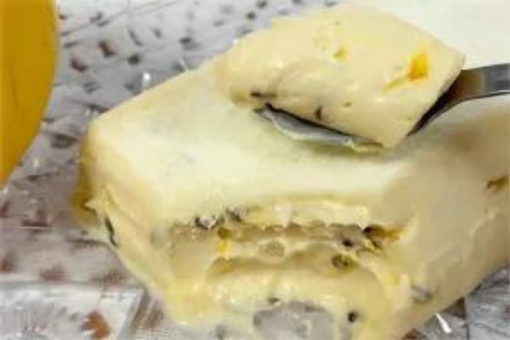 Mousse de Maracujá de Corte: Uma Sobremesa Refrescante e Deliciosamente Prática